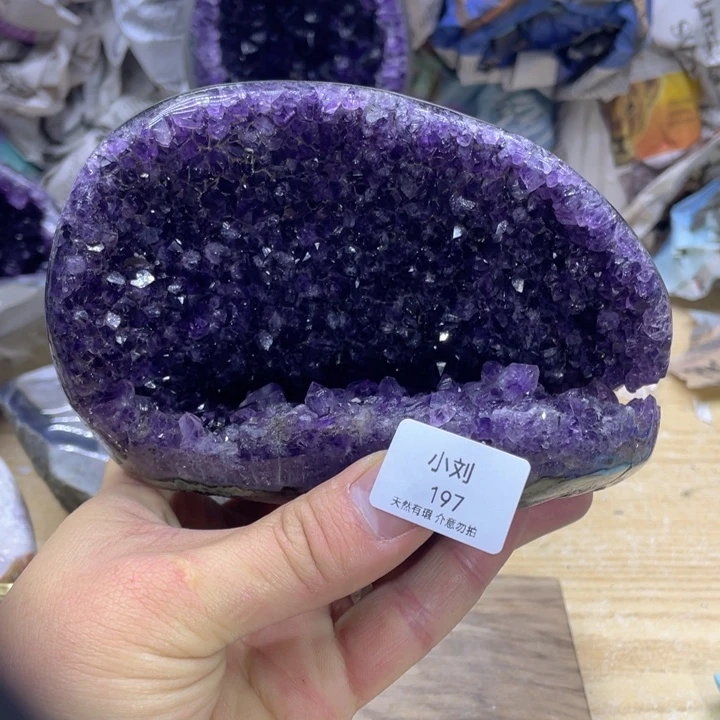未镶嵌大型摆件（非配饰）水晶
