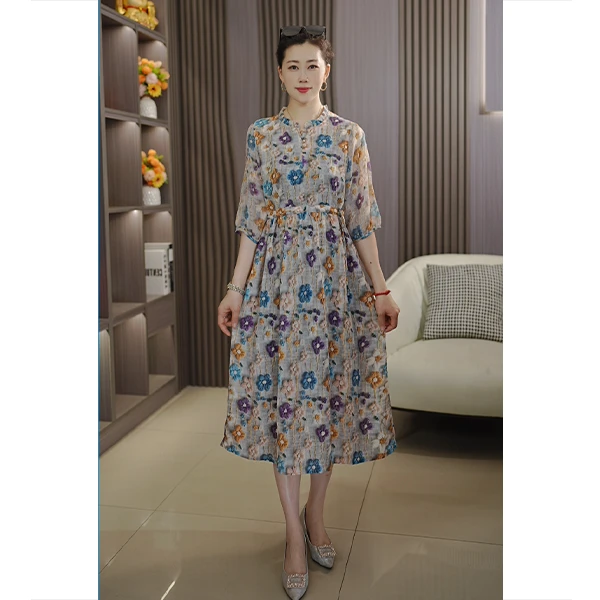 【绣荷】夏季新款时尚百搭休闲简约显瘦减龄气质大码洋气高端连衣裙