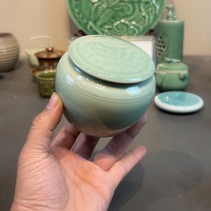 瓷片龙泉青瓷福利青瓷