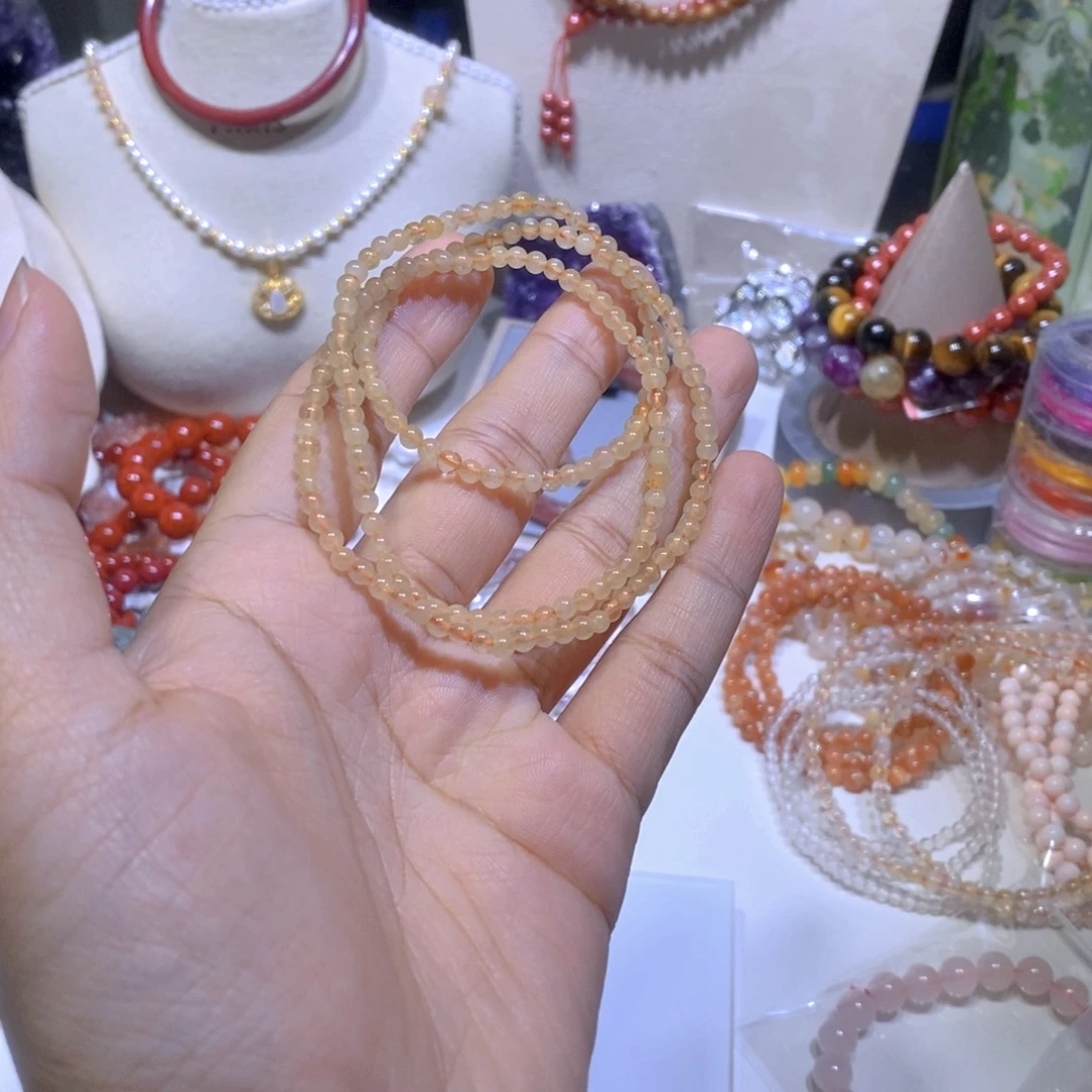 未镶嵌发晶手链金发多圈