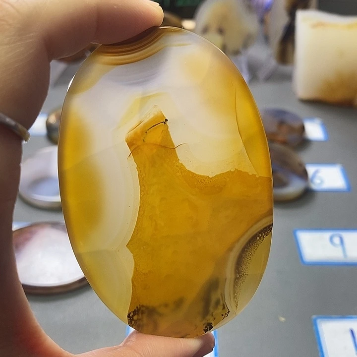 玛瑙/玉髓未镶嵌珠宝半成品24