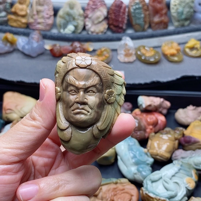 【闪购商品】定制石英质玉吊坠未镶嵌