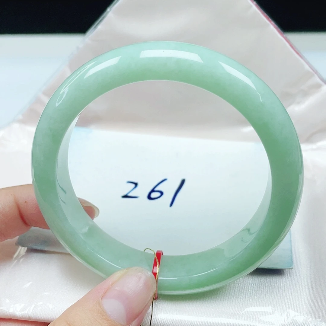 翡翠未镶嵌手镯正圈57