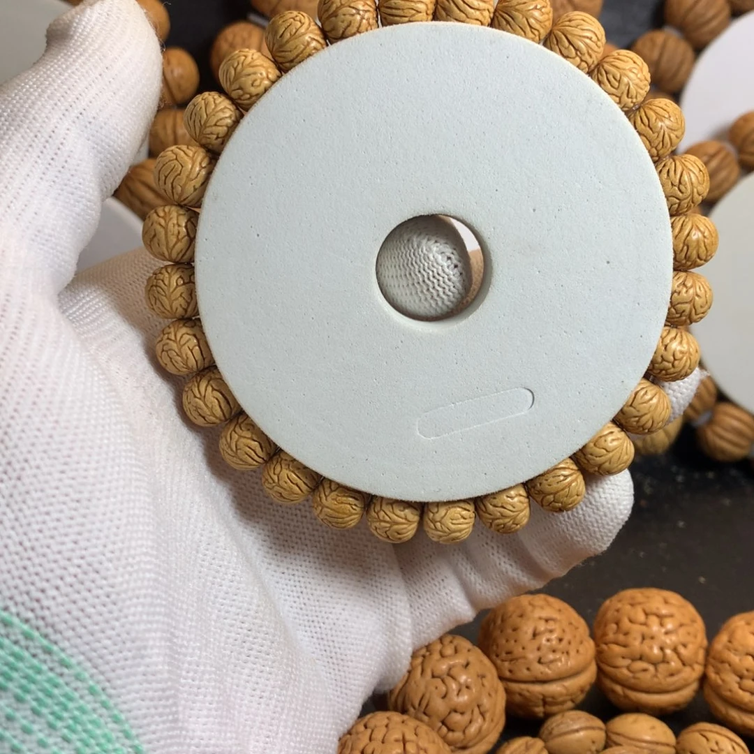 桃核手串0.9梅花金豆