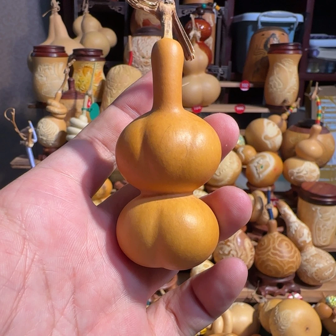 有机玻璃金蟾雕刻