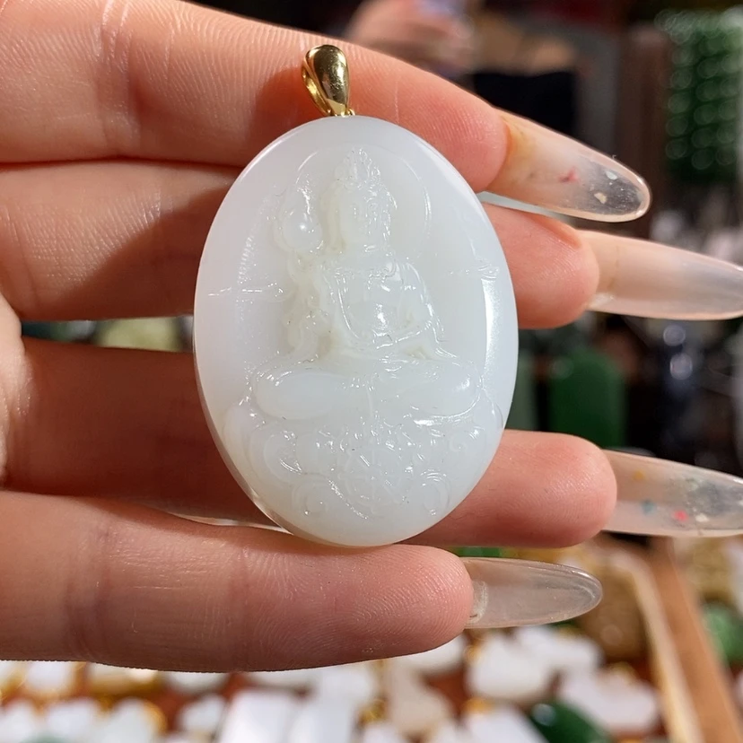 【闪购商品】和田玉18K金镶嵌吊坠(赠链)