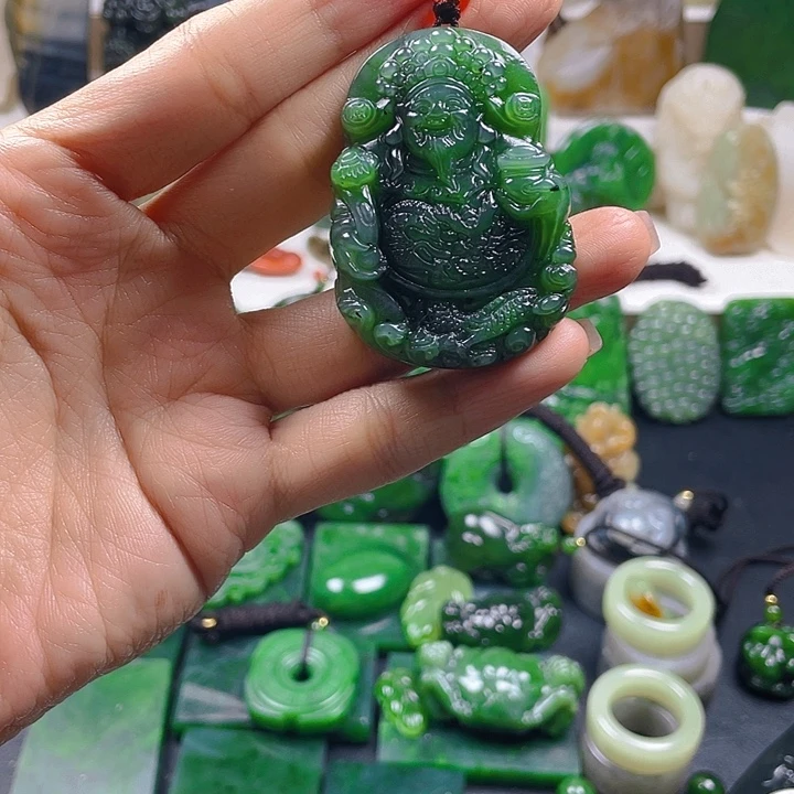 和田玉未镶嵌珠宝半成品