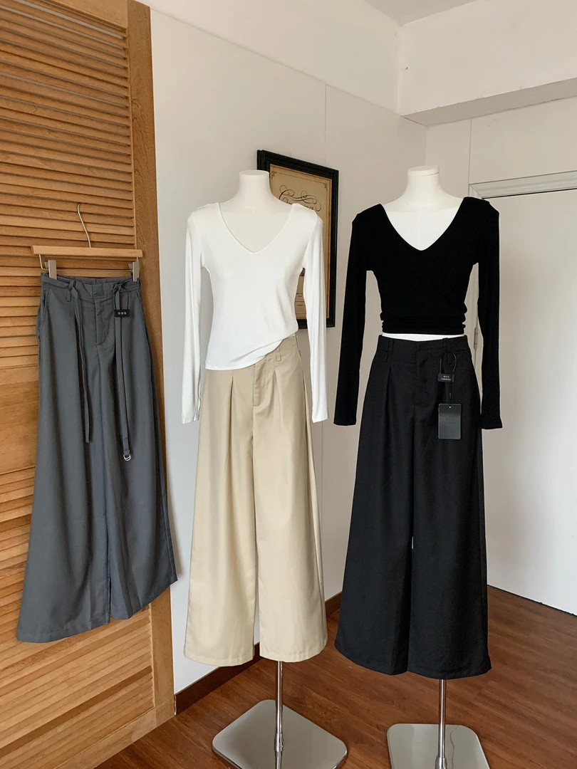 白色V领长袖T恤打底衫女春季新款辣妹性感修身显瘦百搭短款上衣潮