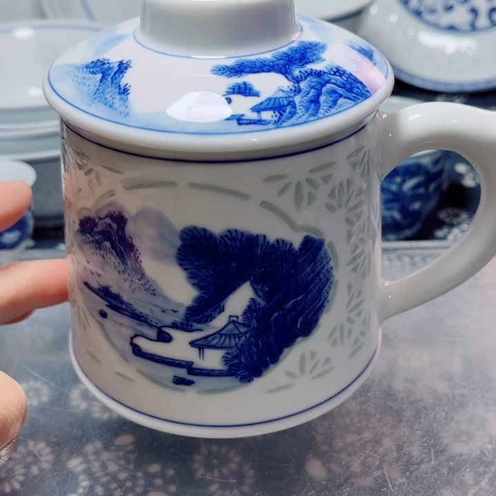 青花玲珑手绘办公杯三件套