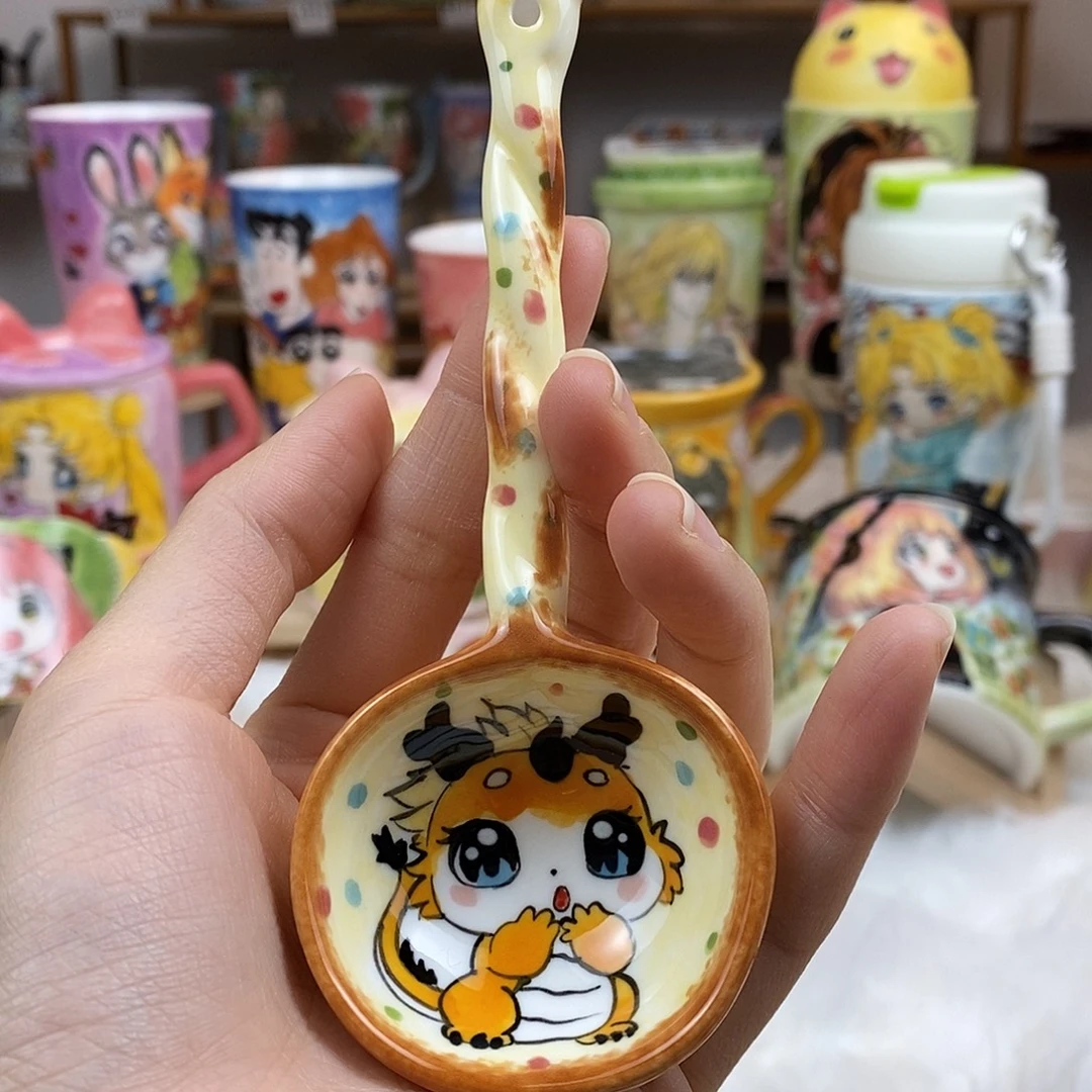 瓷片董董文创手绘陶瓷