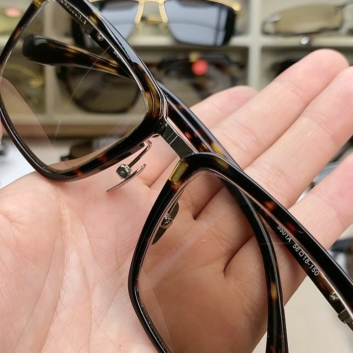 水晶老石头时尚潮流眼镜