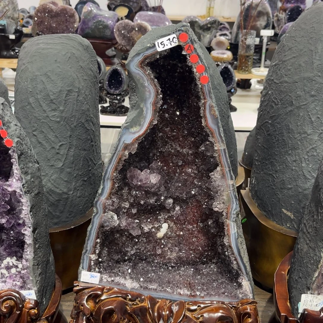 紫晶未镶嵌摆件紫晶洞