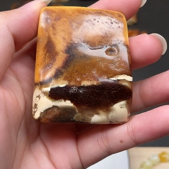 定制蜜蜡订制蜜蜡牌子原石