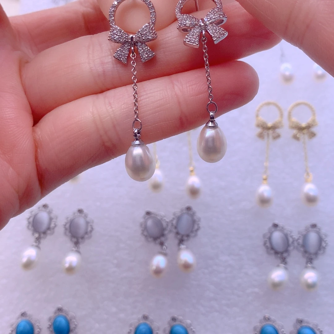 合金耳饰淡水珍珠