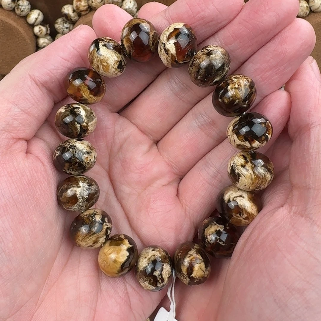 尔***龙琥珀未镶嵌手串抚顺琥珀-干白溶洞