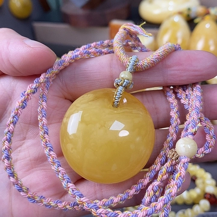 琥珀未镶嵌裸石公主扣