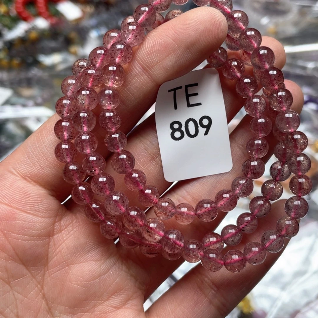 水晶多样性发一只未镶嵌