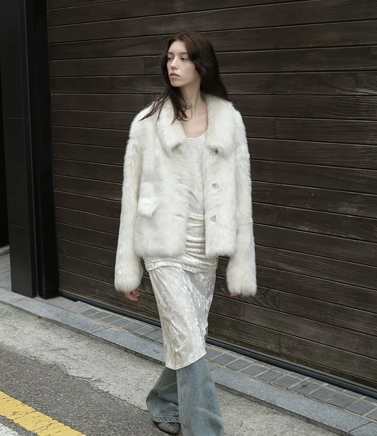 付智恩 梦境漫步 长翻领托斯卡纳皮毛一体短款皮草外套女2024新款