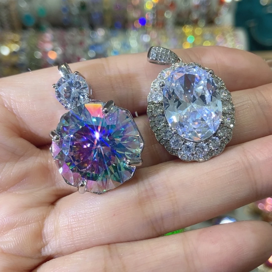 2锆石（处理）吊坠