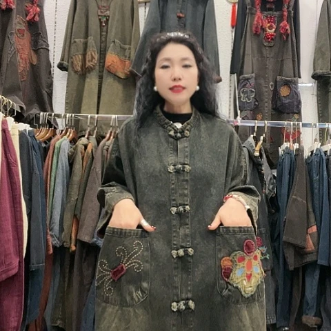 刺绣招财猫牛仔如意外套