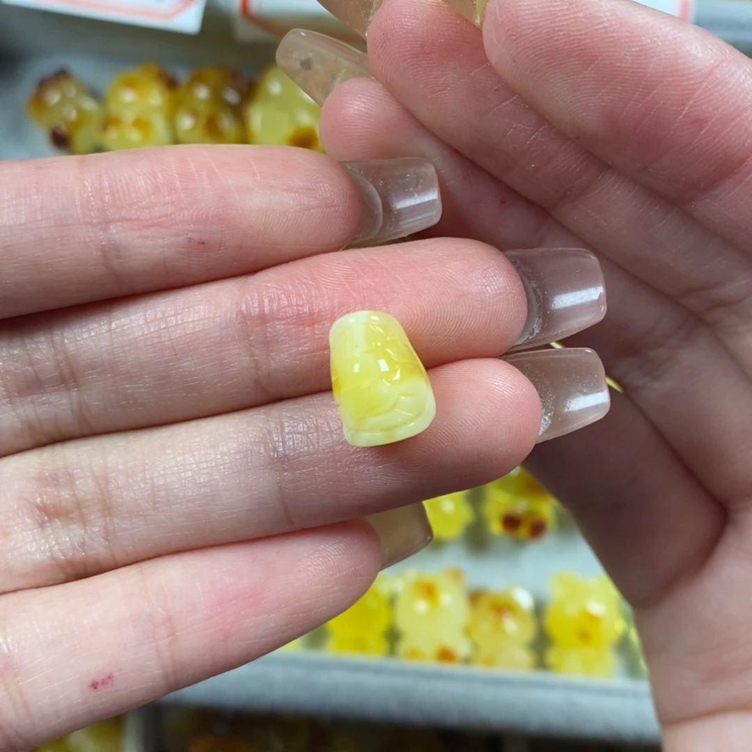 未镶嵌琥珀裸石富甲天下
