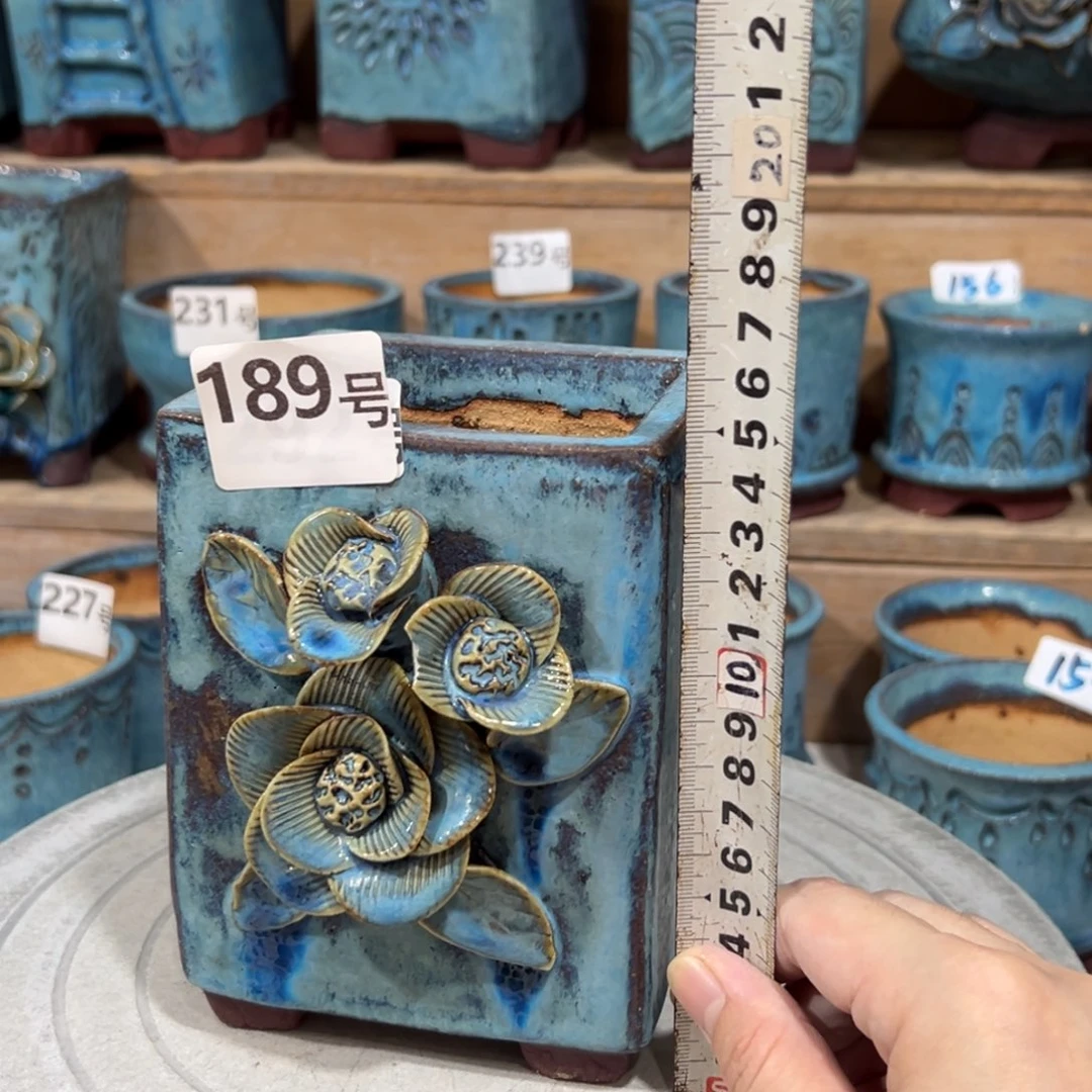 尚雅陶坊多肉花盆，内口9×8，花小磕