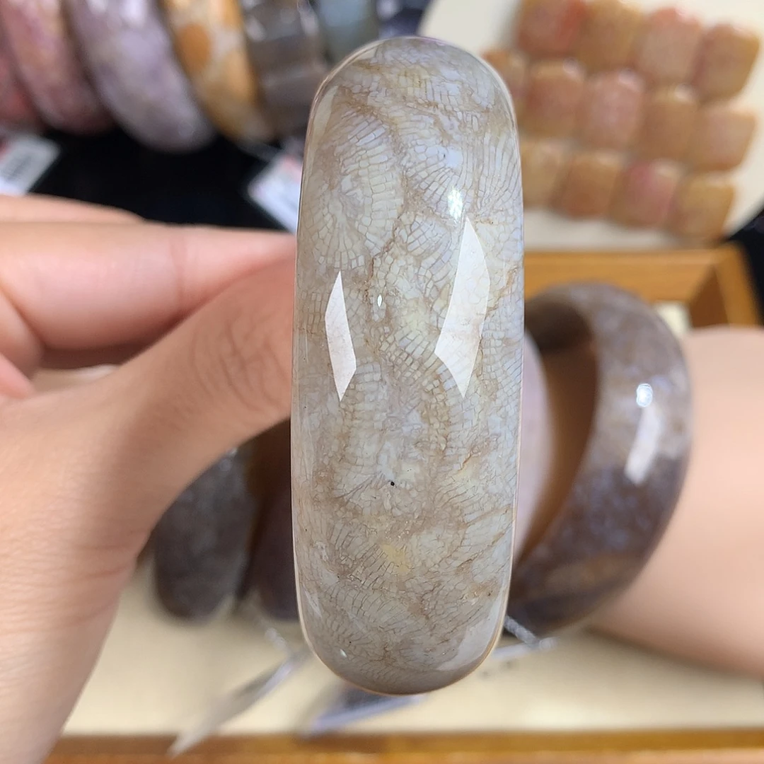 硅化珊瑚（珊瑚玉）未镶嵌吊坠(赠链)28号58.6圈口