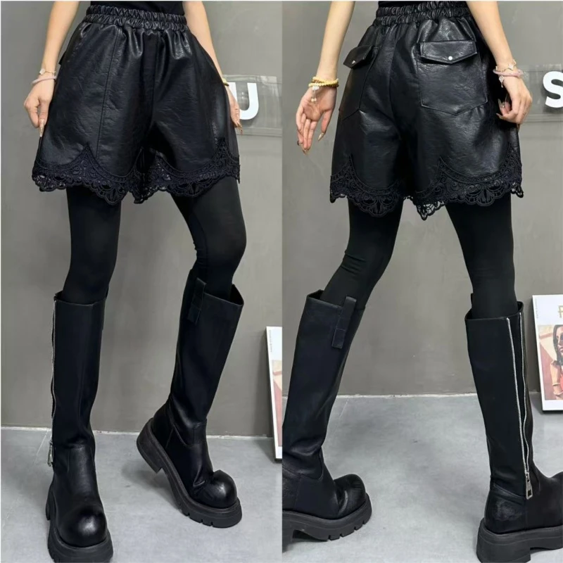 【亿火】2025冬季松紧腰气质短裤设计感蕾丝拼接皮裤-H三毛-9882