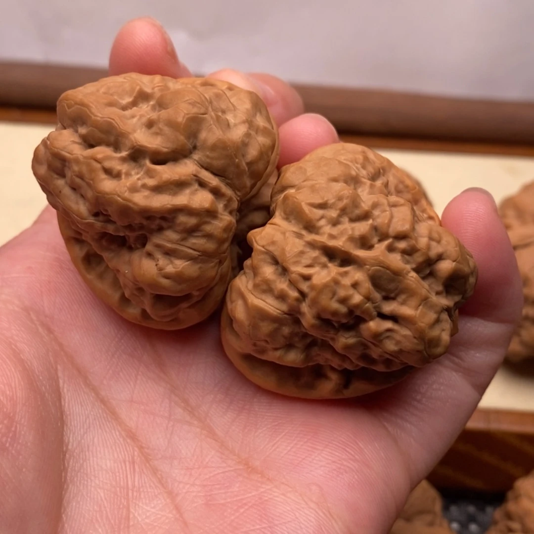 【闪购商品】把件文玩核桃L***O三角蛙边39左右