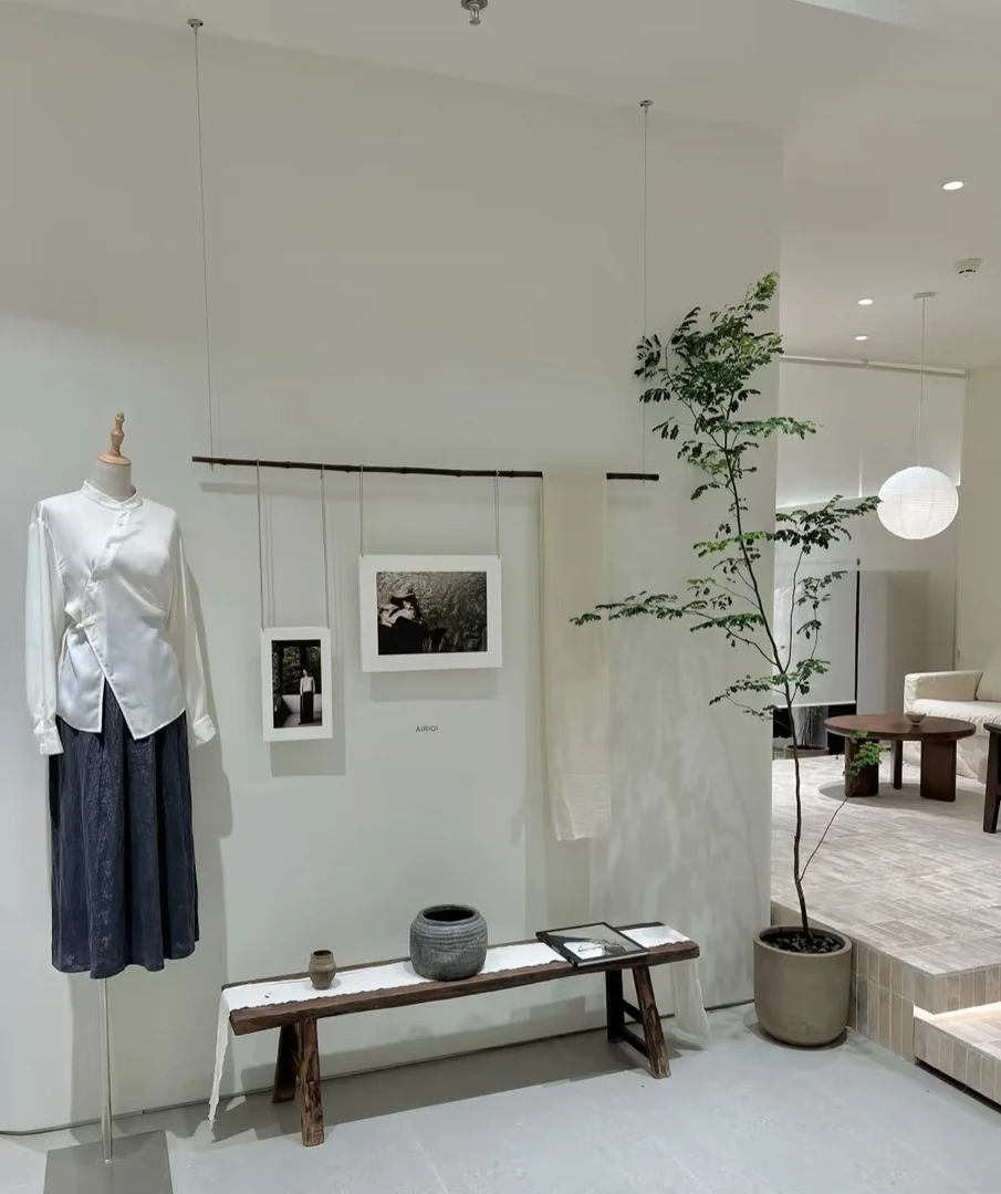 气质网红轻奢款小衫