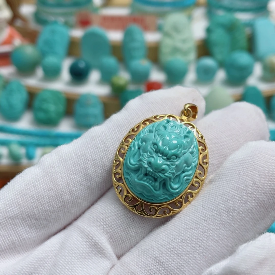 绿松石18K金镶嵌珠宝奇石