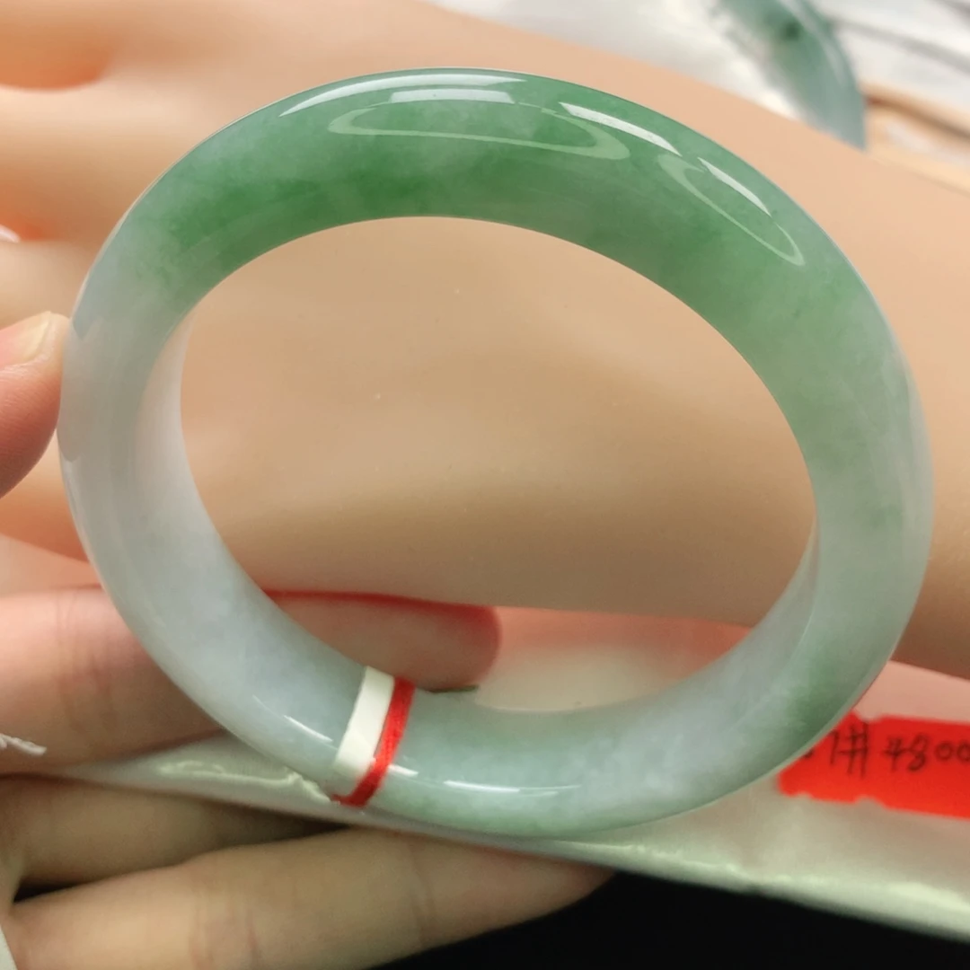 翡翠未镶嵌手镯缅甸5758