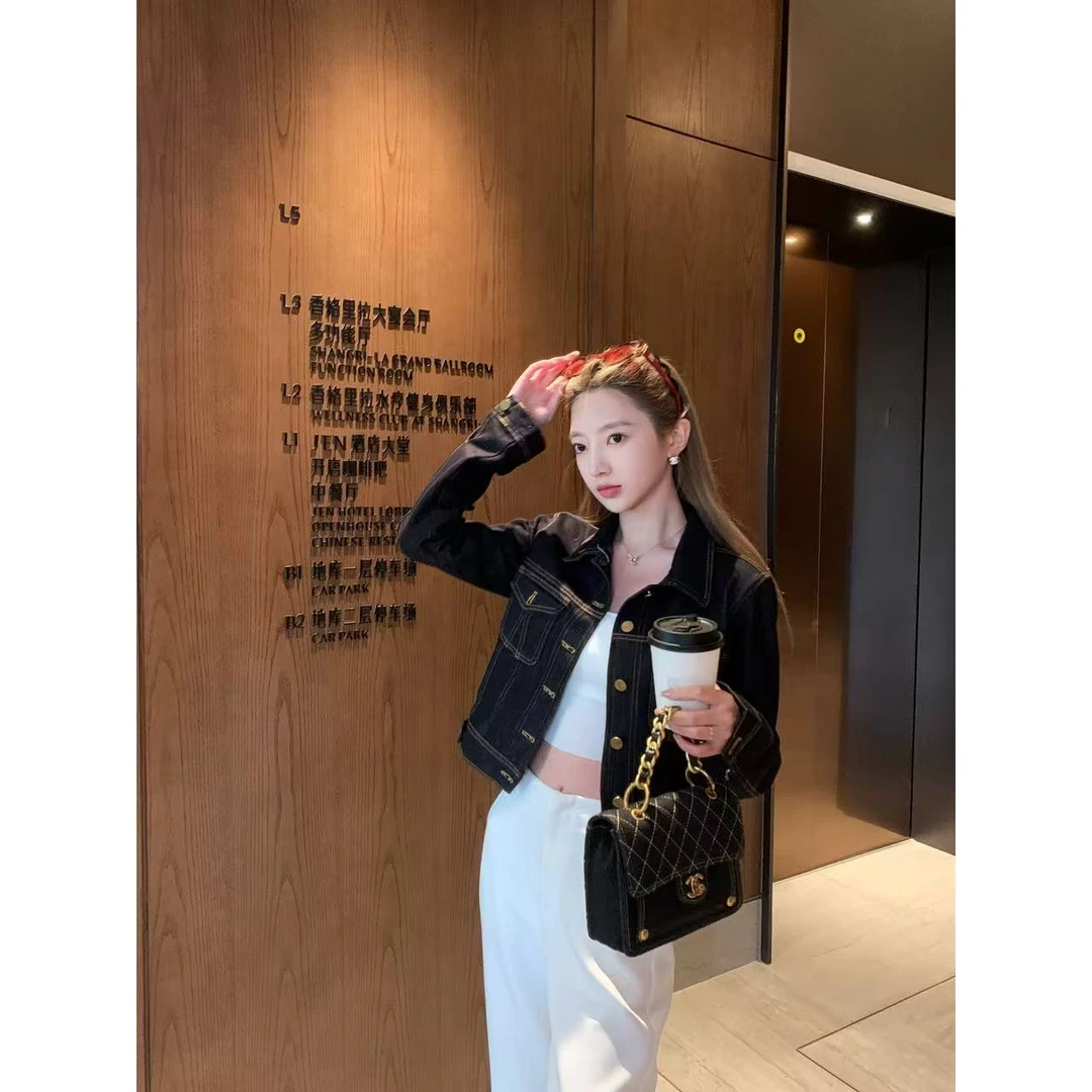 【盒子专享】漫步伦敦  翻领复古黑色磨白短款牛仔外套