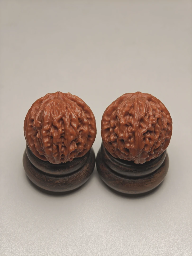 【收藏对】承德十字尖-边35.5-文玩核桃把件