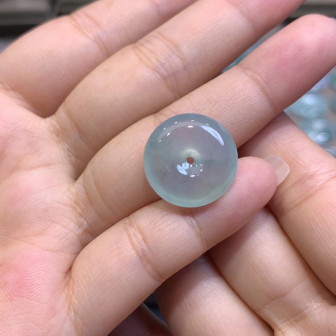 翡翠未镶嵌颈饰平安扣17.5*5.7