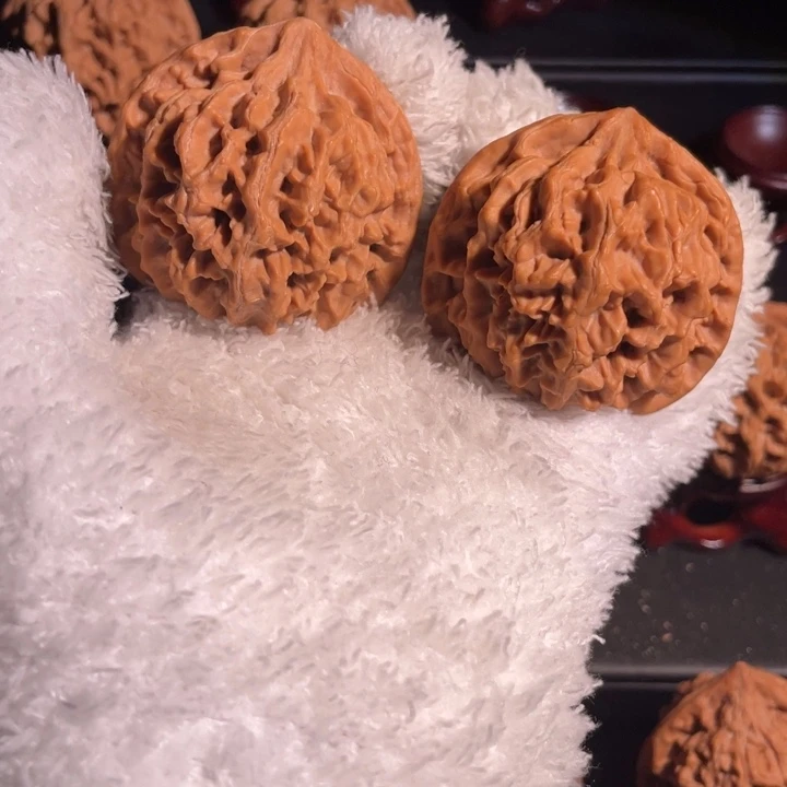 吊坠文玩核桃47官帽