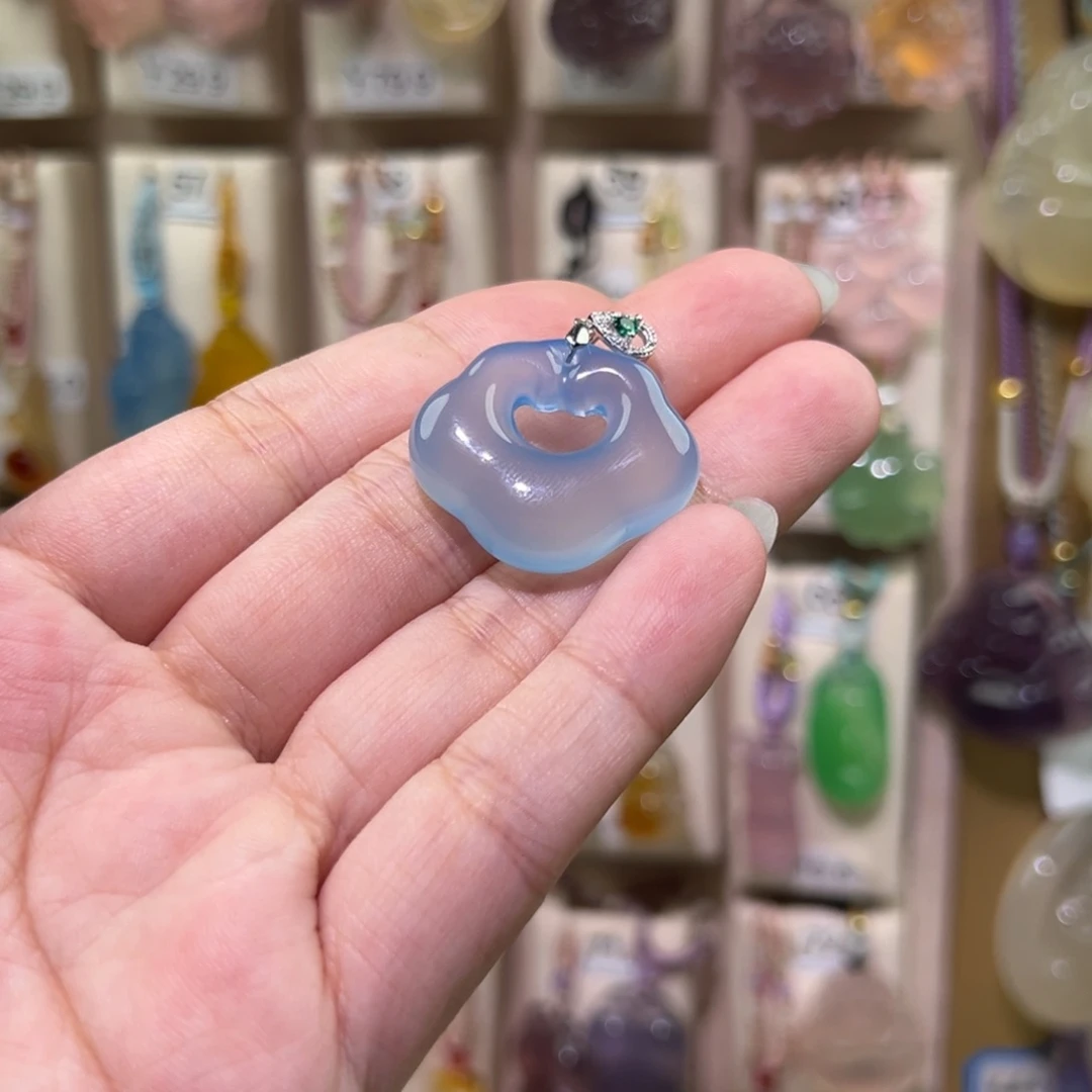 虎***牙玛瑙/玉髓未镶嵌颈饰