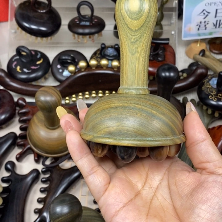 绿檀12齿加粗牛角