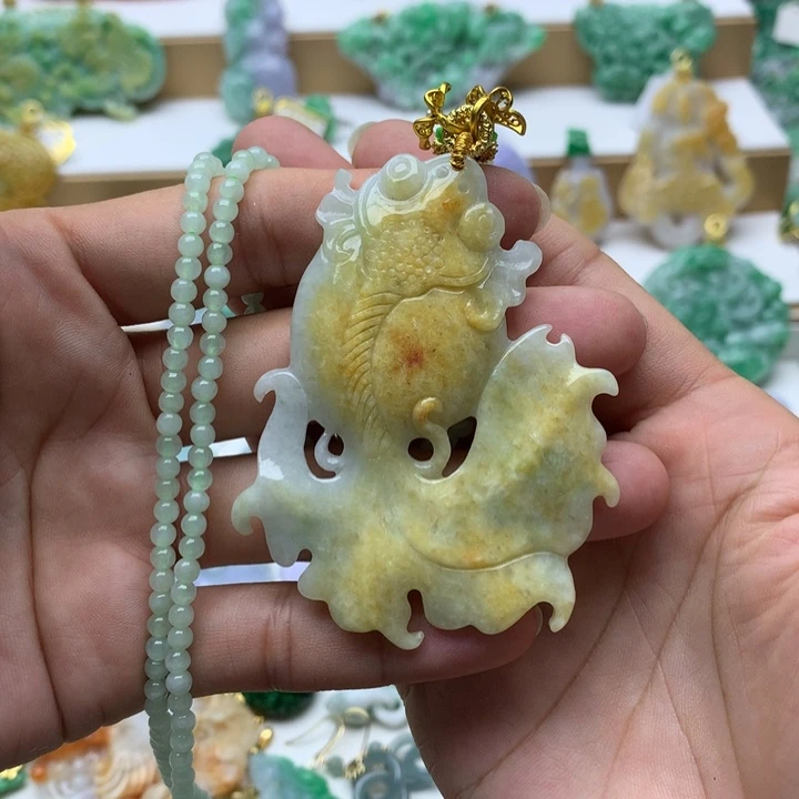 颈饰未镶嵌翡翠翡翠