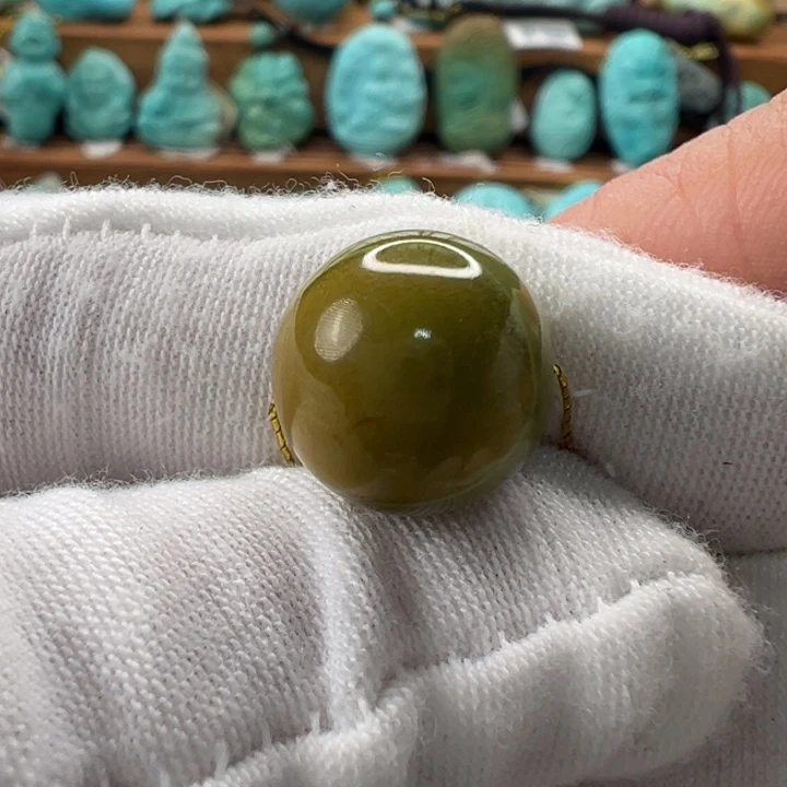 绿松石未镶嵌圆珠 12.9mm