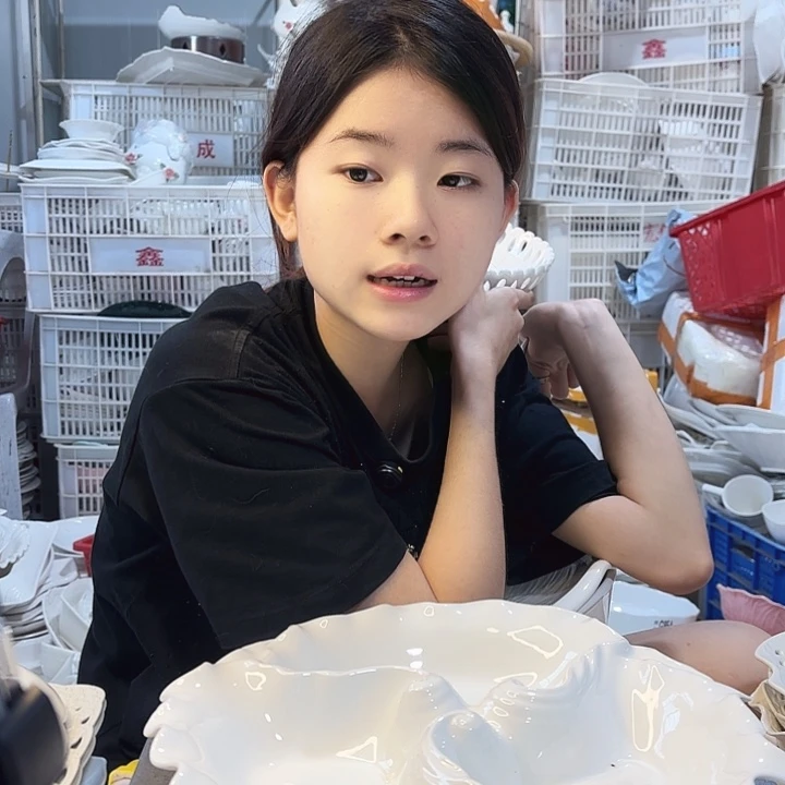 碟微瑕产品………风火轮三格一格