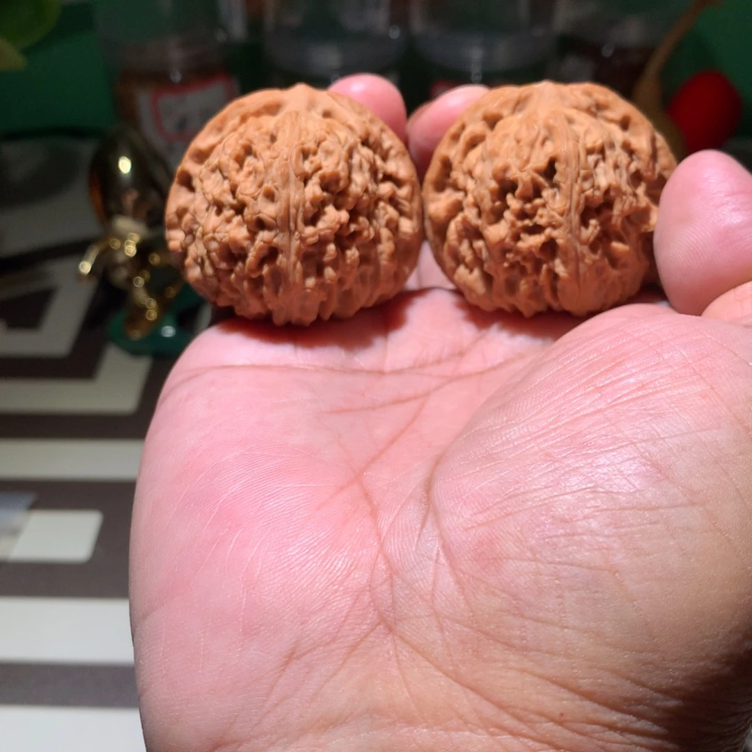 把件文玩核桃南疆石    117