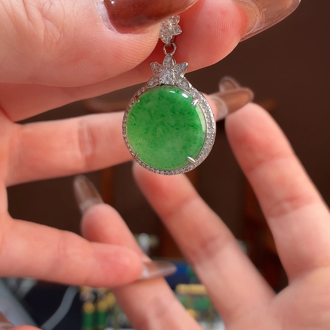 翡翠银S925镶嵌颈饰