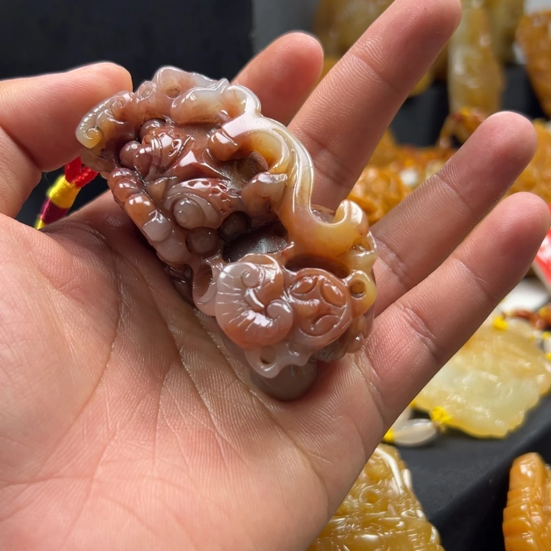 石英质玉（黄龙玉）未镶嵌多选发其一