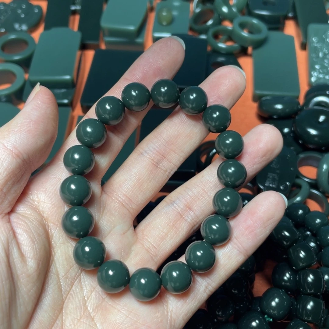 浪***子和田玉未镶嵌颈饰