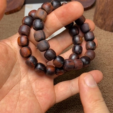 藤类AB08海南降真香1.2老型瑕疵珠发其一