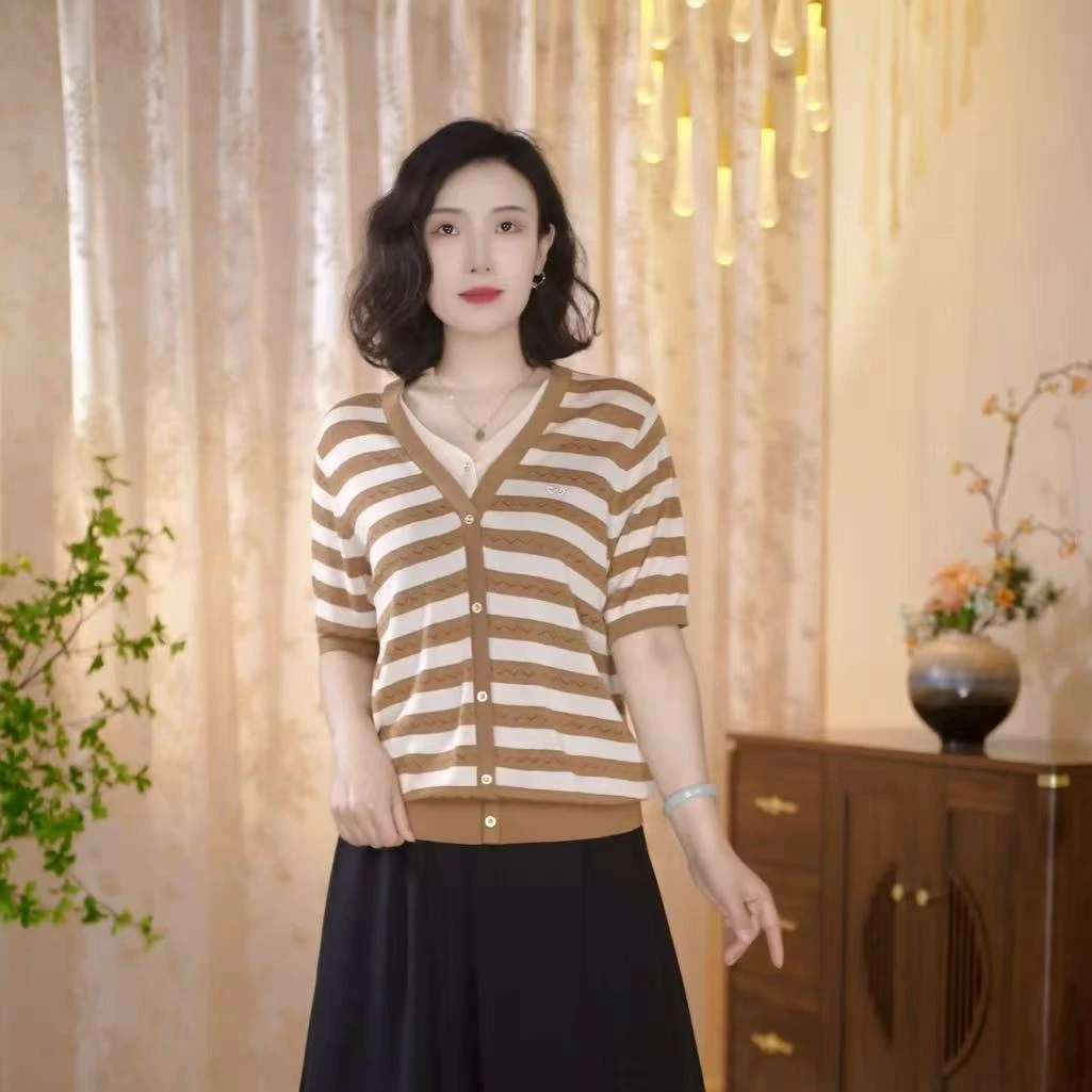 【k227】2025年春季新款时尚百搭T恤