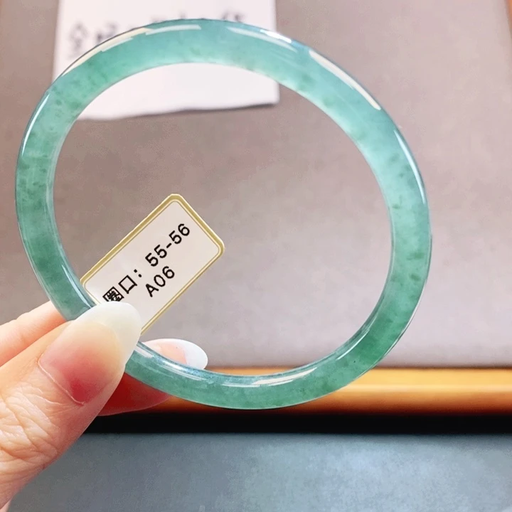 翡翠未镶嵌手镯翡翠手镯30