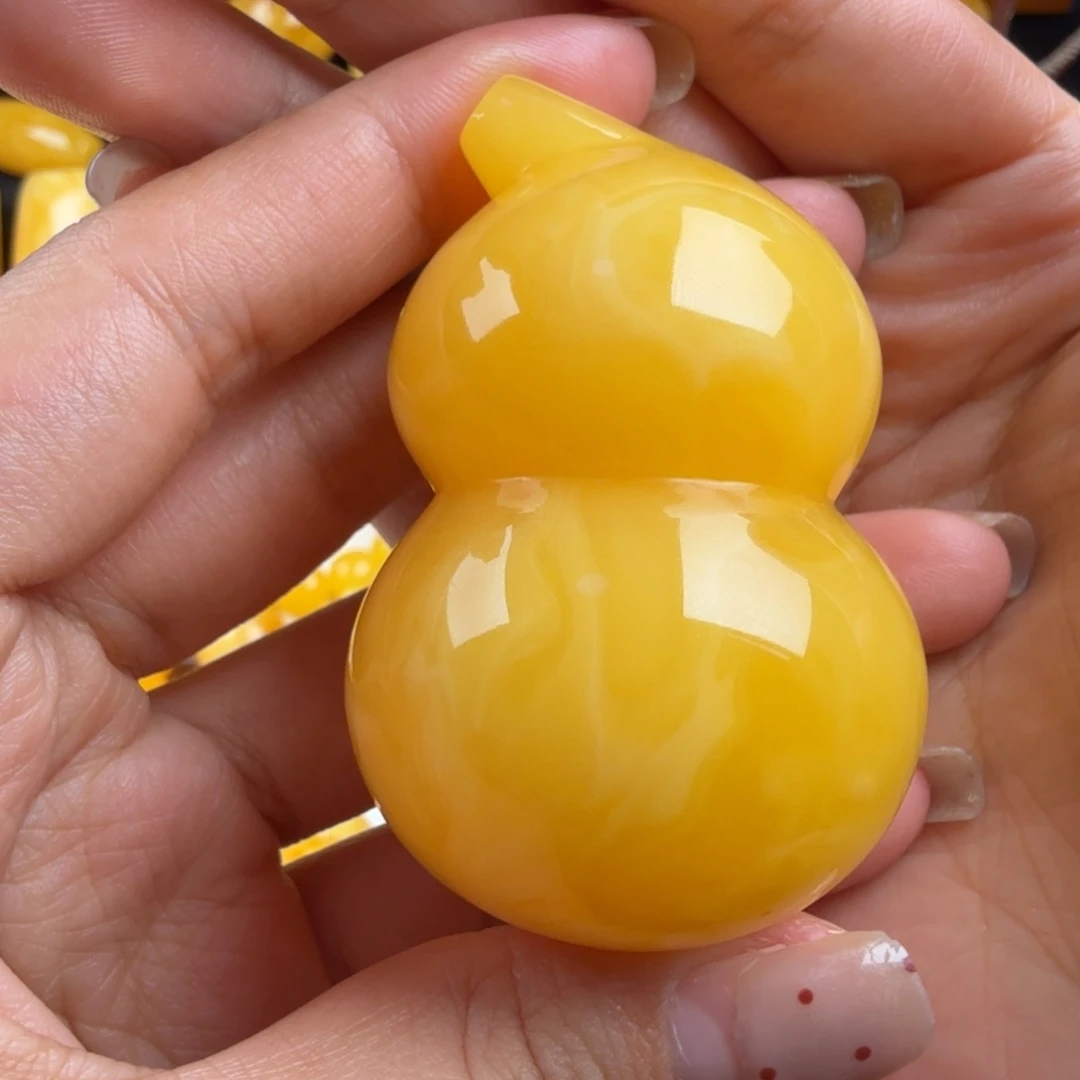 琥珀未镶嵌颈饰纯天然琥珀蜜蜡