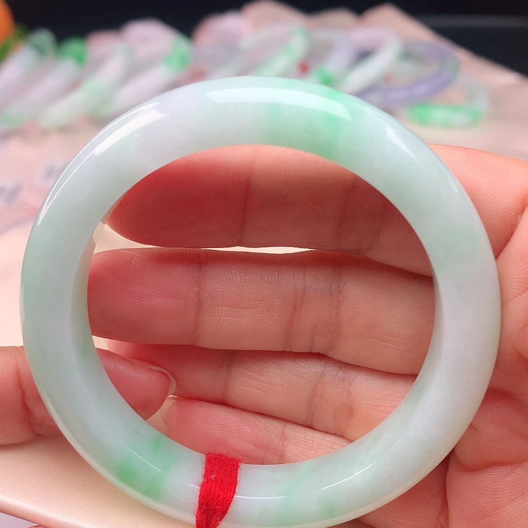 翡翠手镯未镶嵌0013